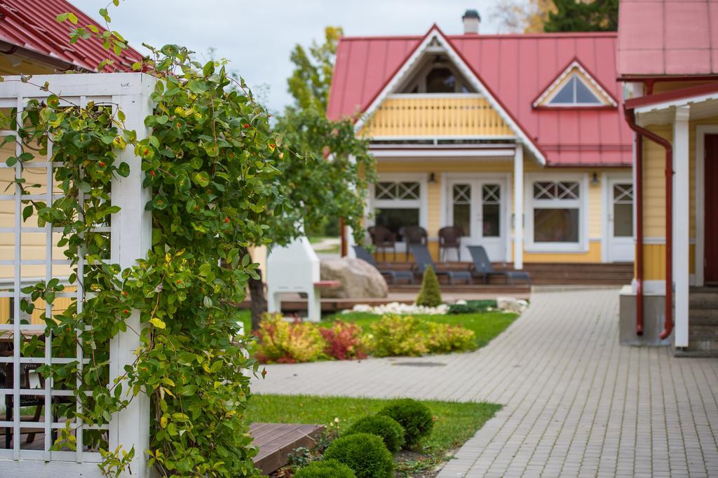 Posti Hostel Kärdla Eksteriør bilde