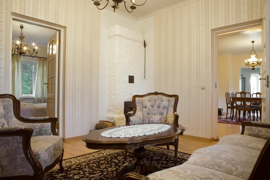 Posti Hostel Kärdla Eksteriør bilde