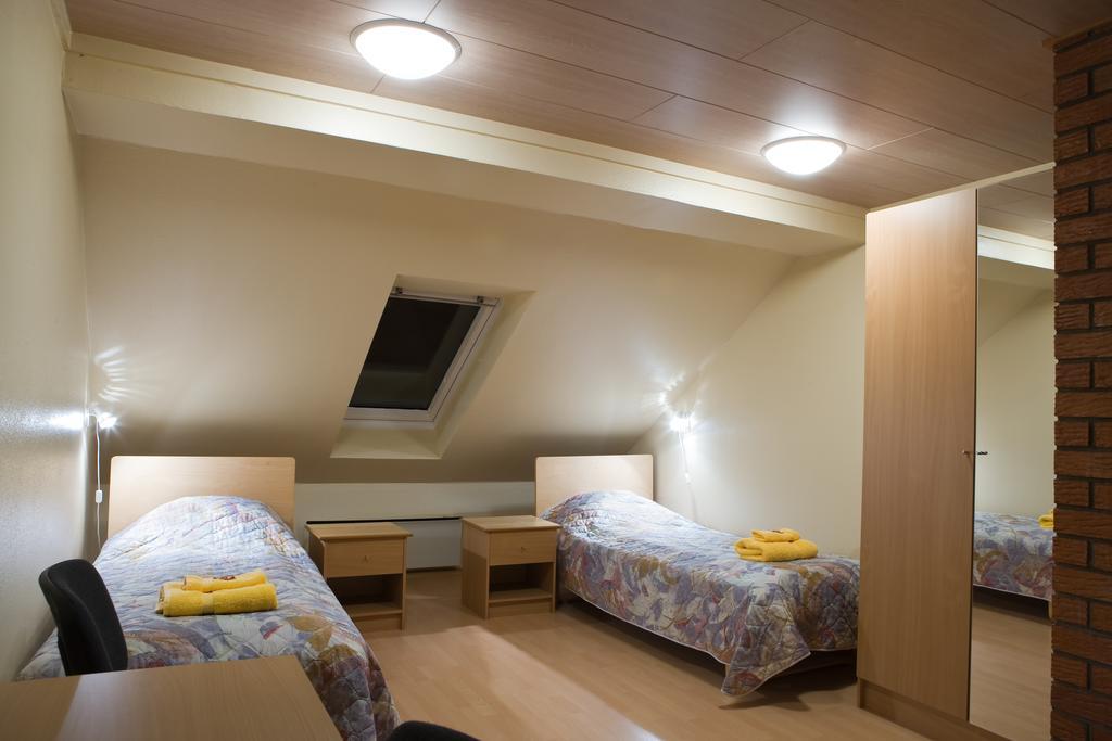Posti Hostel Kärdla Eksteriør bilde